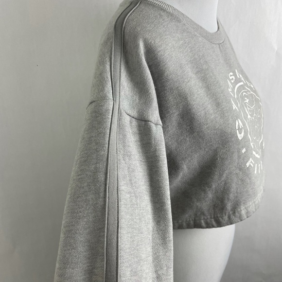 Gymshark legacy crew neck sz M - Picture 5 of 5